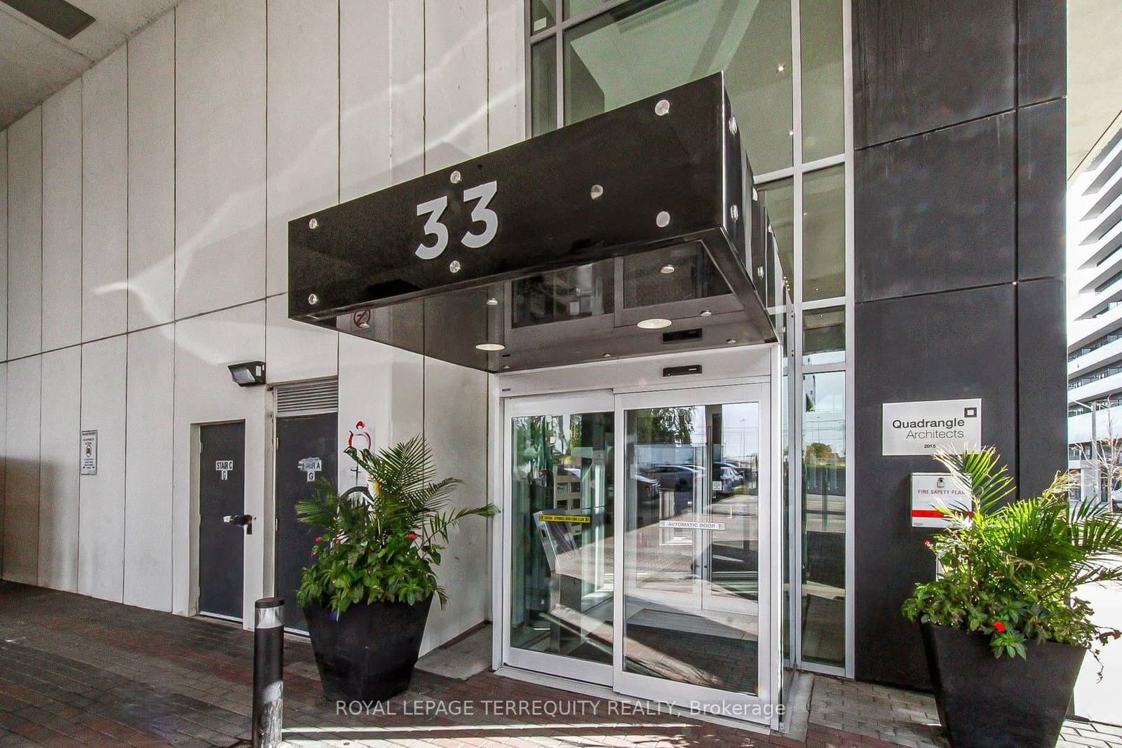 33 Shore Breeze Drive, Unit 3111 thumbnail 2