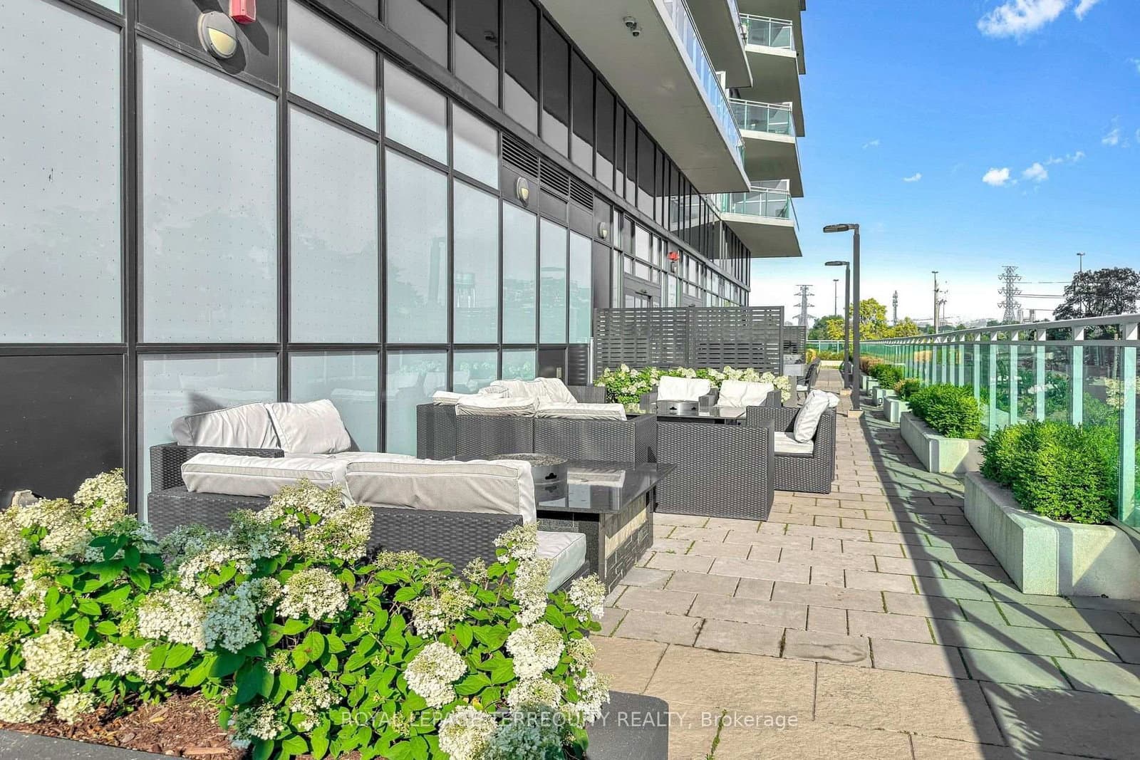 33 Shore Breeze Drive, Unit 3111 thumbnail 37