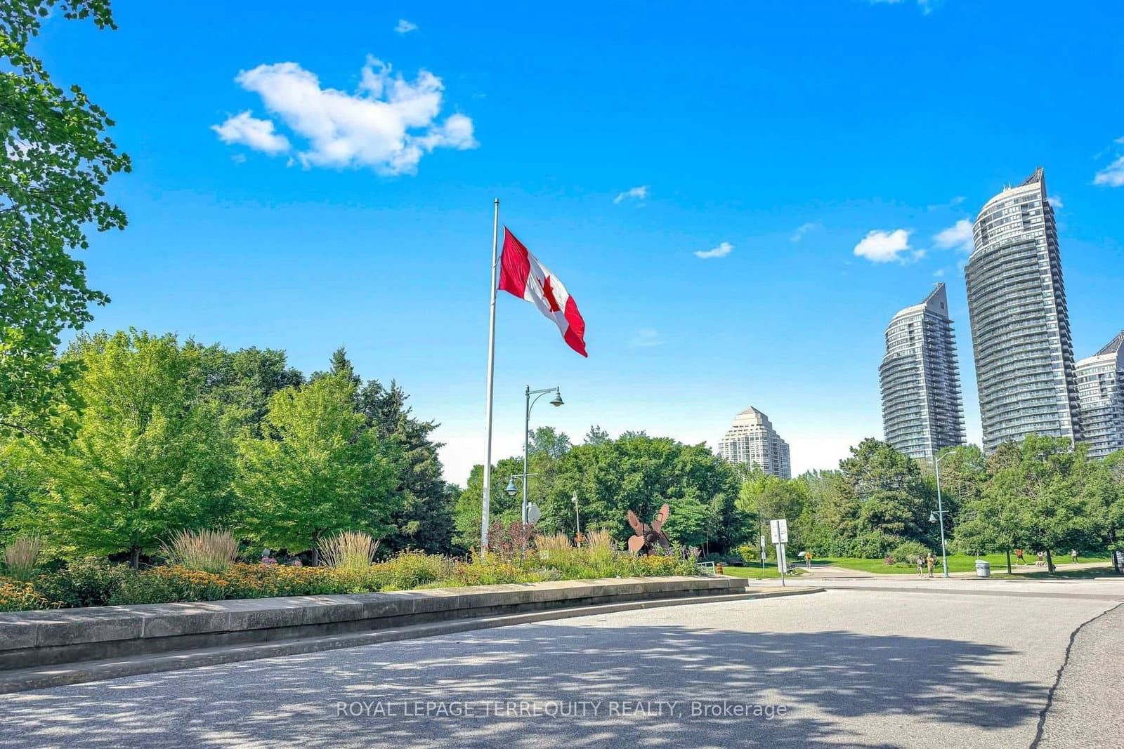 33 Shore Breeze Drive, Unit 3111 thumbnail 38