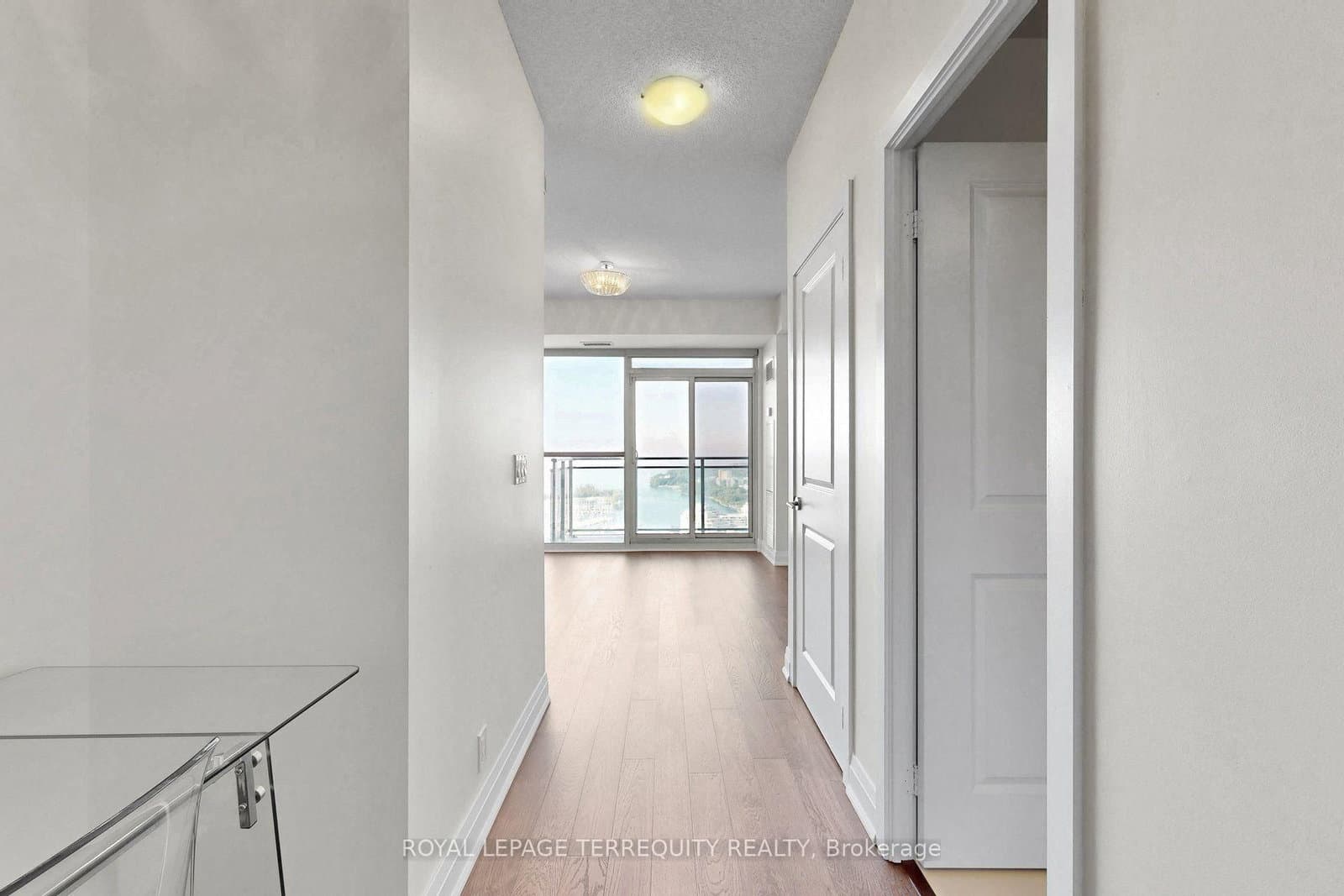 33 Shore Breeze Drive, Unit 3111 thumbnail 5