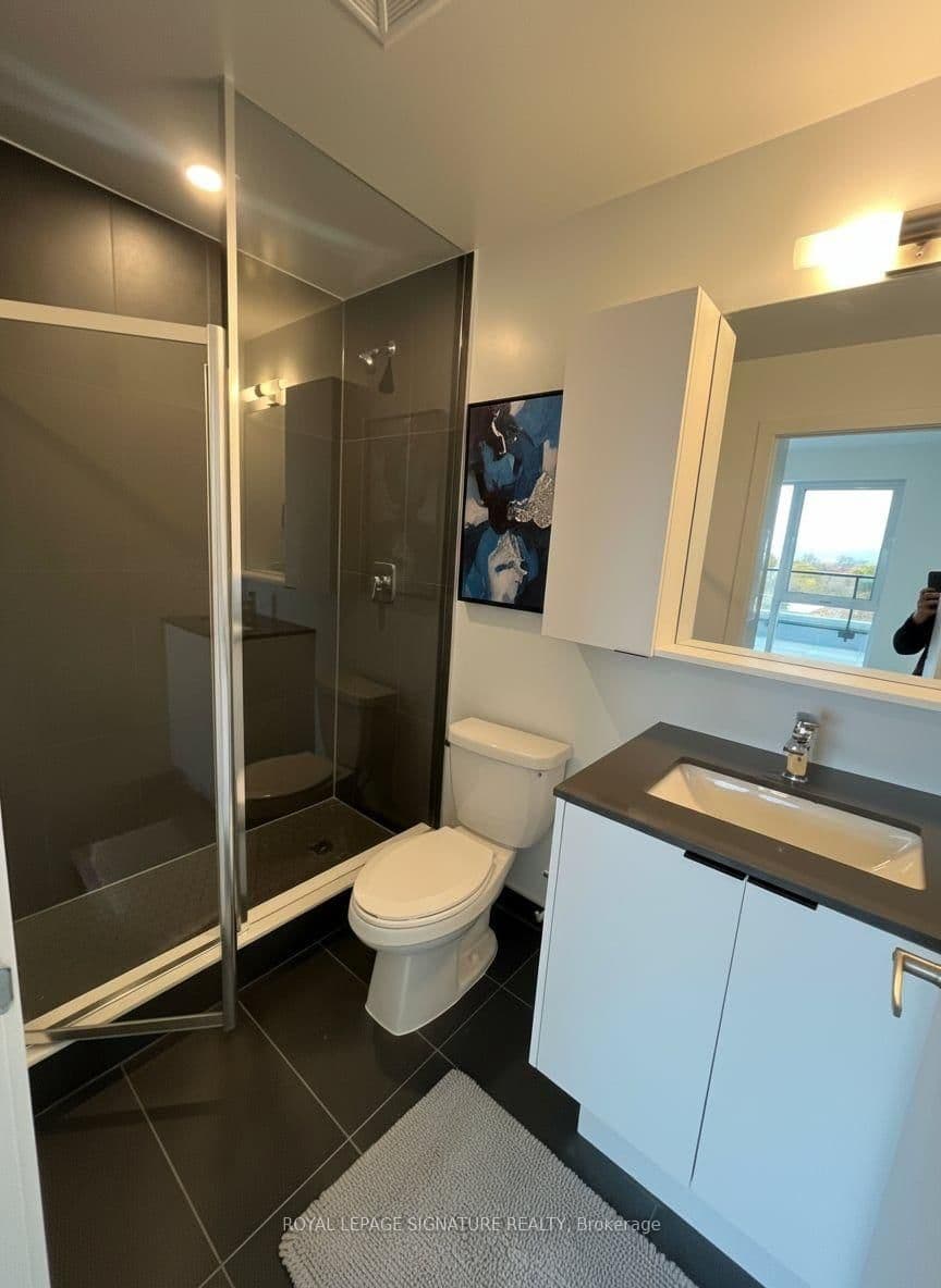 2088 James Street, Unit 504 thumbnail 9