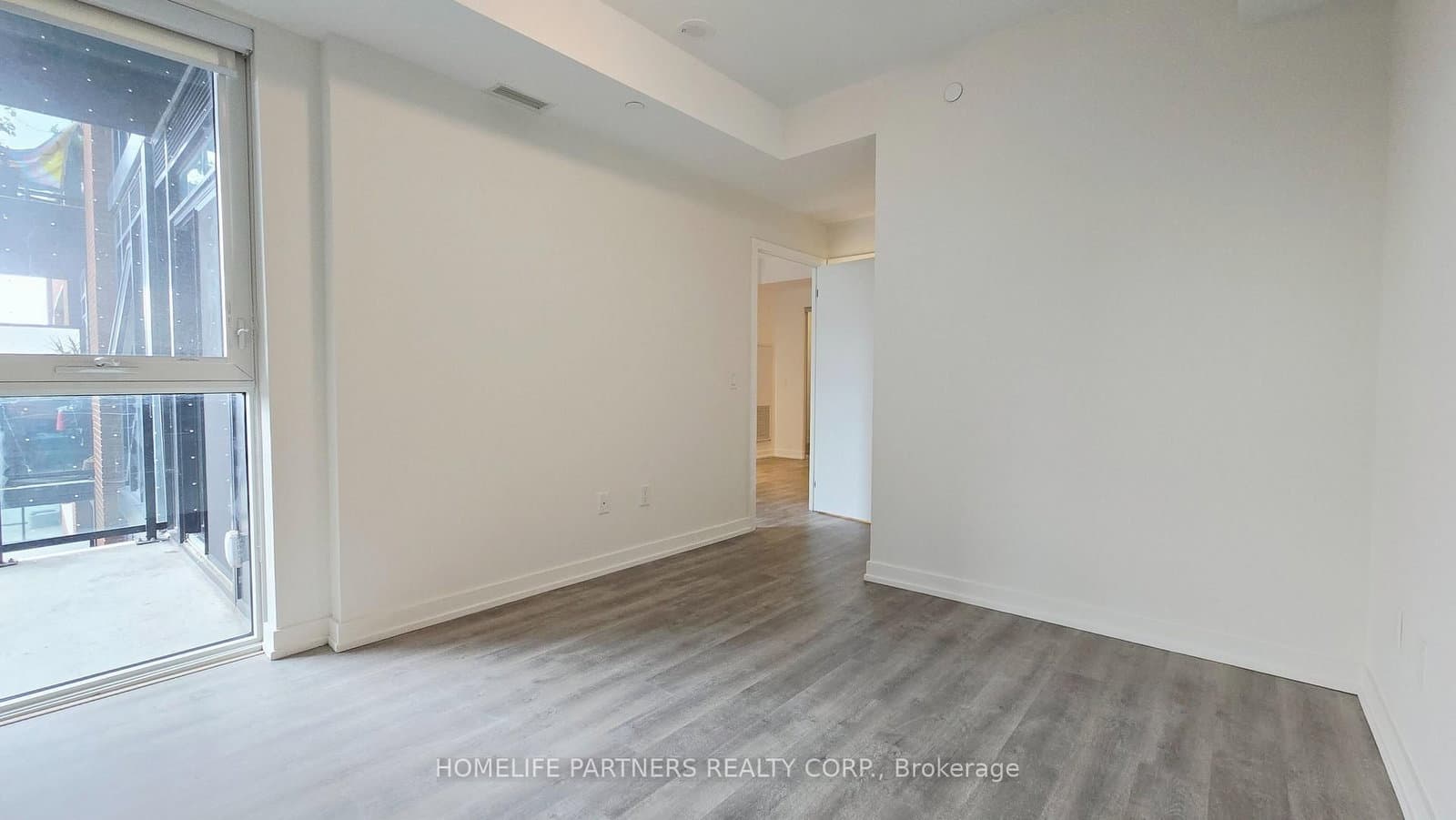 2300 St Clair Avenue W, Unit 414 thumbnail 13