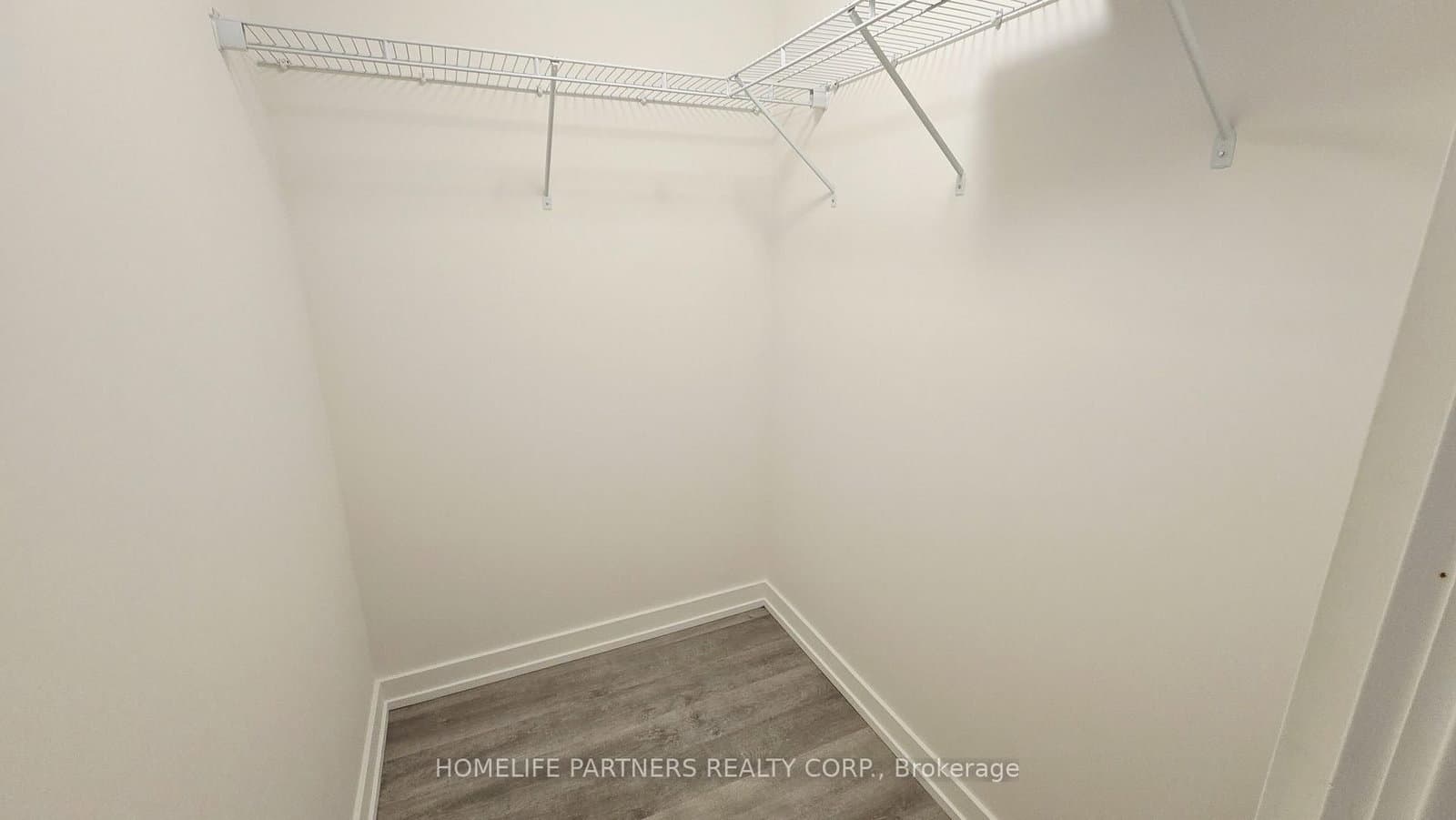 2300 St Clair Avenue W, Unit 414 thumbnail 17