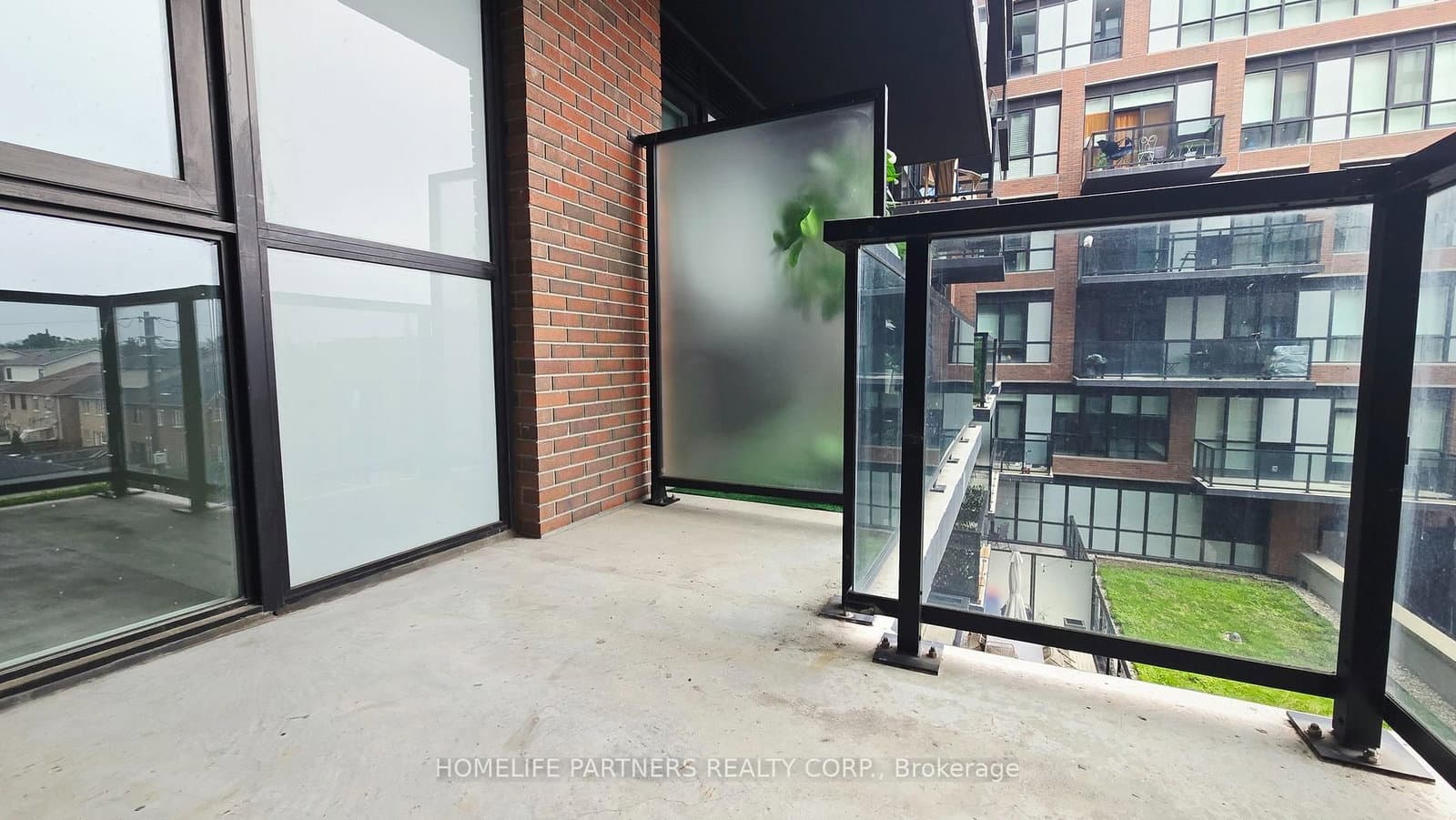 2300 St Clair Avenue W, Unit 414 thumbnail 18