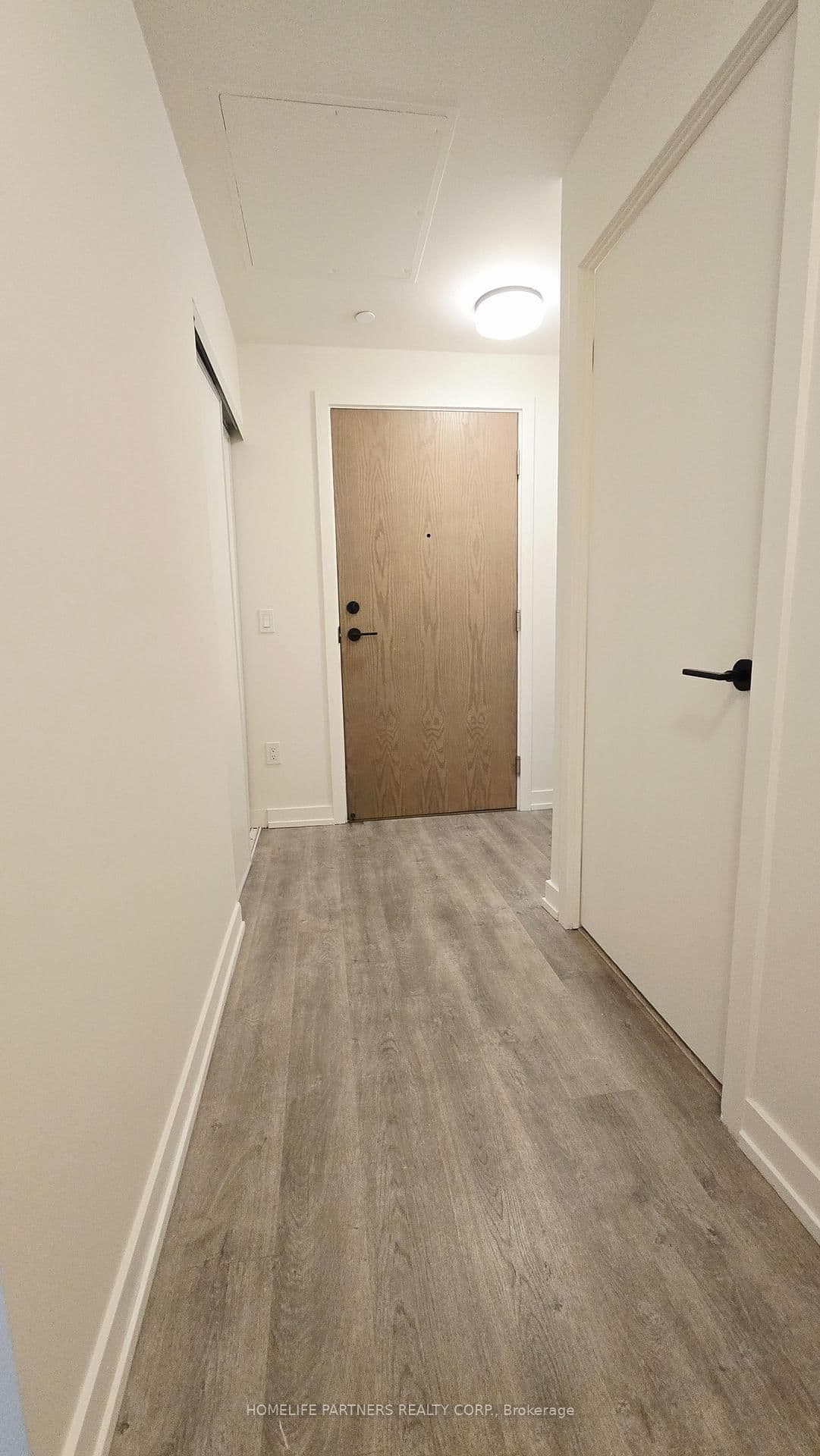 2300 St Clair Avenue W, Unit 414 thumbnail 2