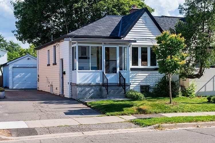 65 Manitoba Street - Image 1
