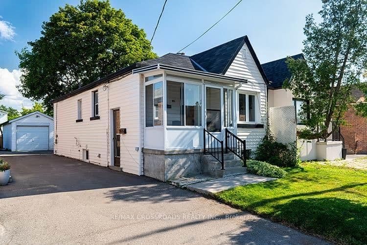 65 Manitoba Street thumbnail 40