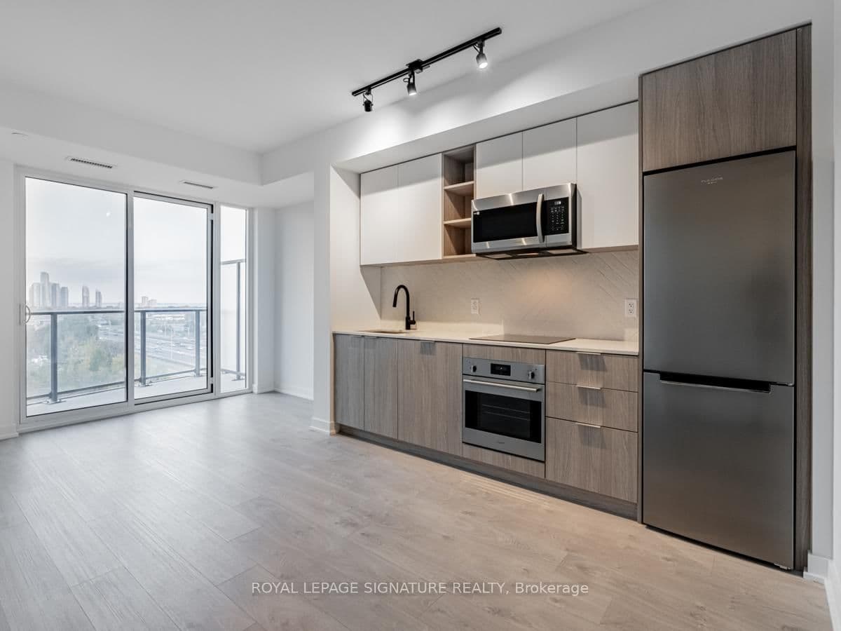 36 Zorra Street, Unit 805 thumbnail 4