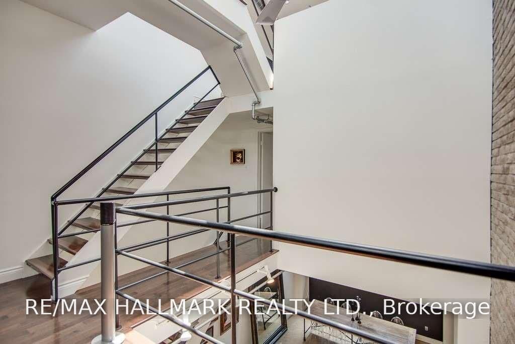6 Bartlett Avenue, Unit 7 thumbnail 21