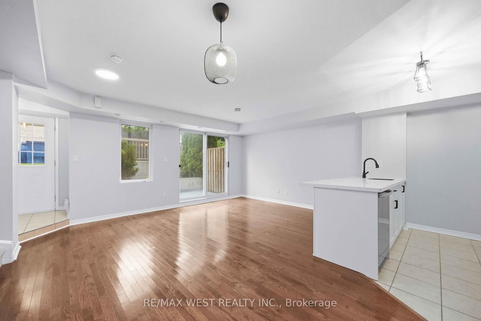 20 Elsie Lane, Unit 122 thumbnail 15