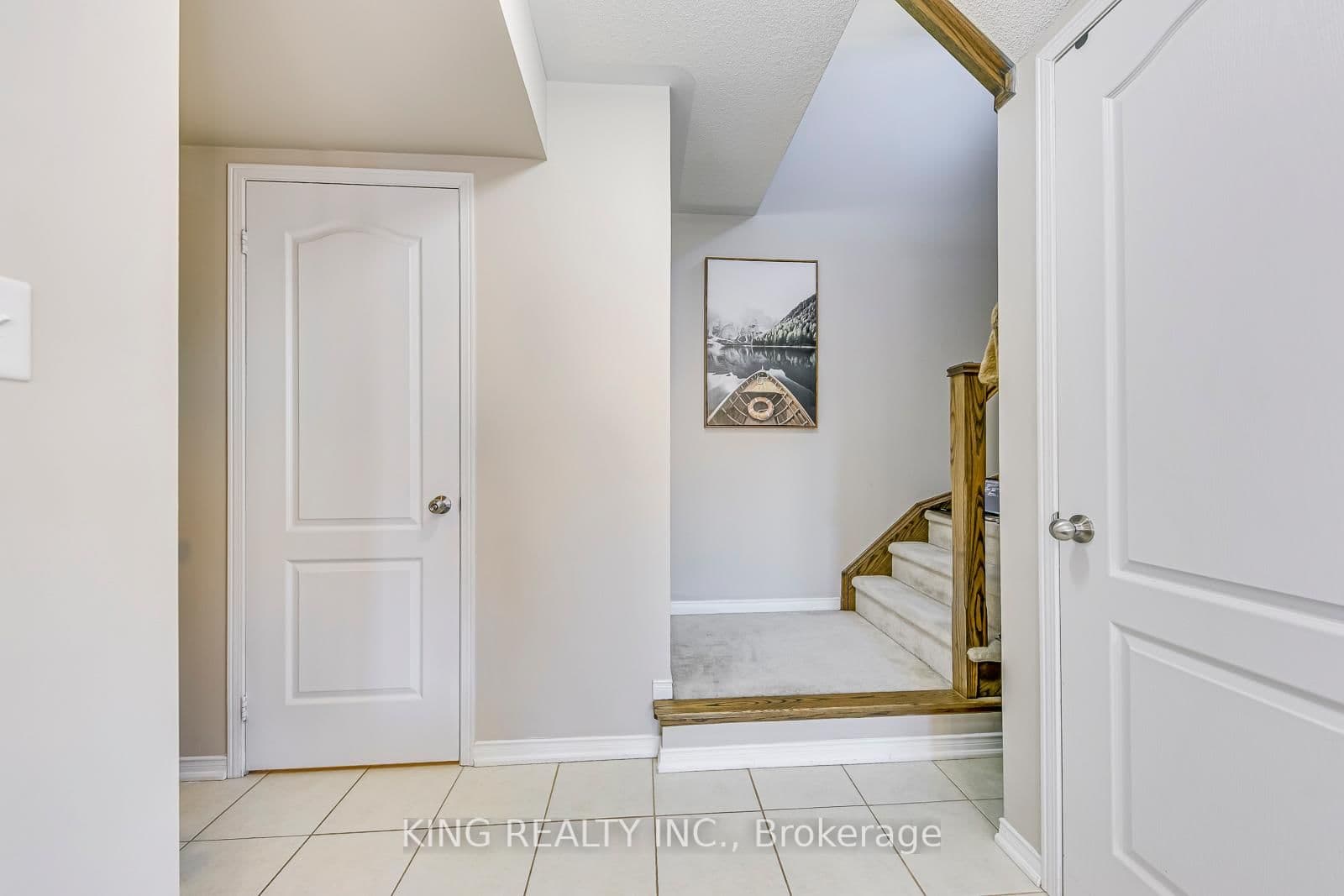 35 Hays Boulevard, Unit 8 thumbnail 12