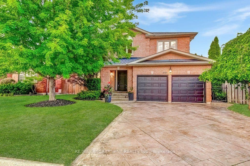 2527 Andover Road - Image 1