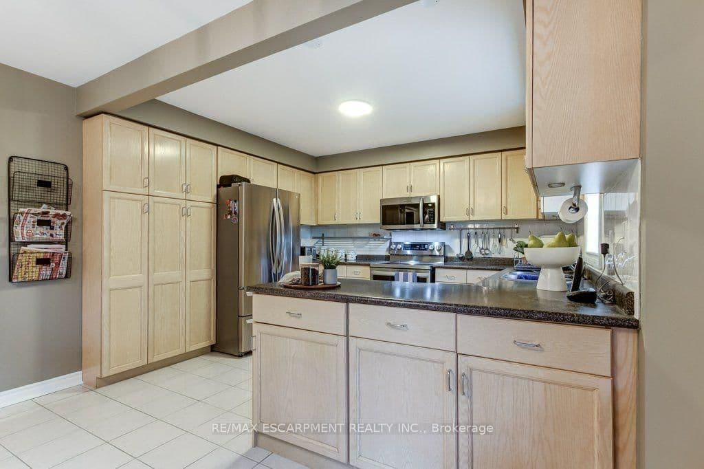 2527 Andover Road thumbnail 12