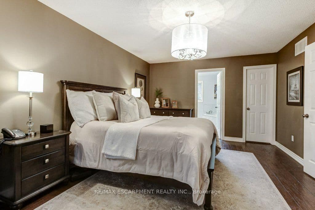 2527 Andover Road thumbnail 23