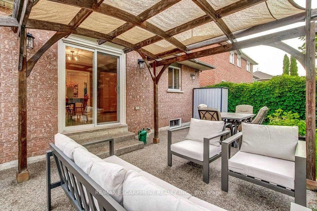 2527 Andover Road thumbnail 45