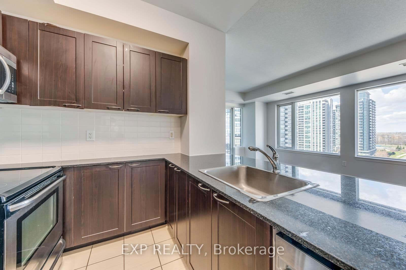 385 Prince Of Wales Drive, Unit 1011 thumbnail 10