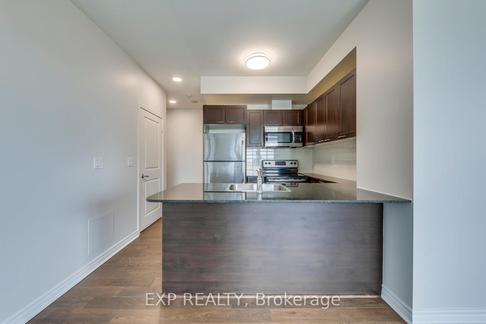 385 Prince Of Wales Drive, Unit 1011 thumbnail 14