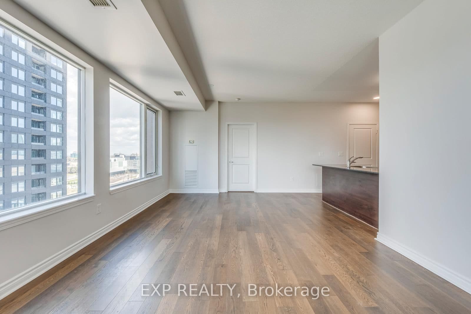 385 Prince Of Wales Drive, Unit 1011 thumbnail 20