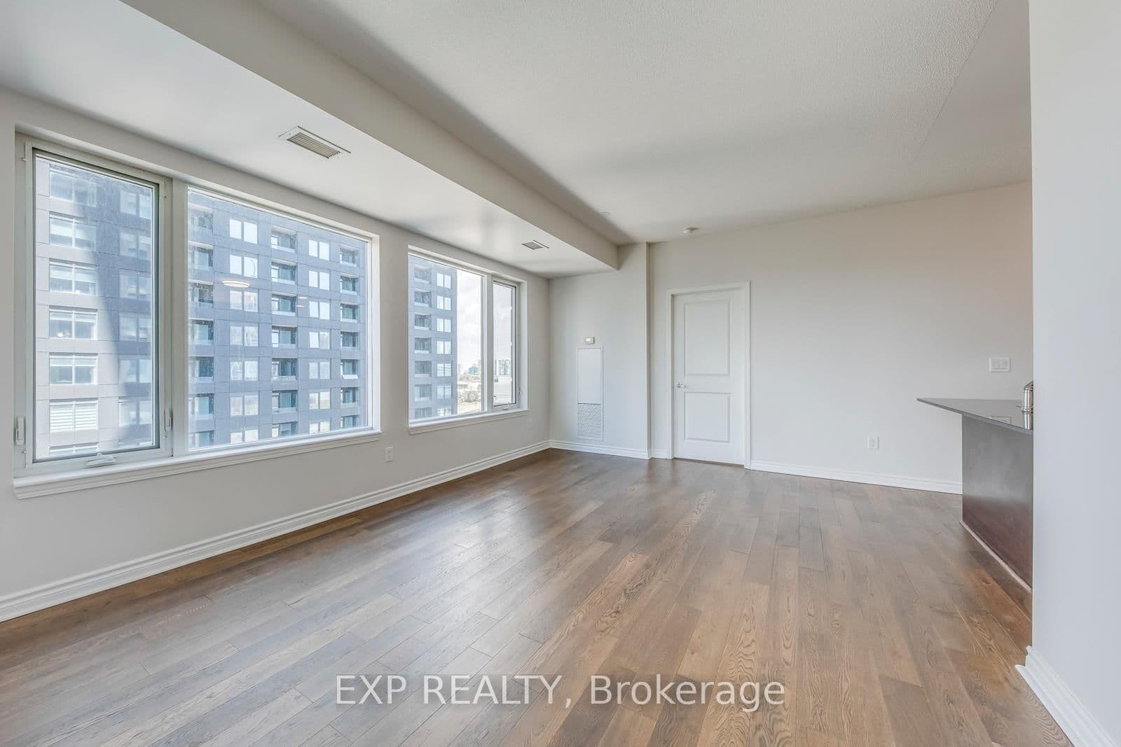 385 Prince Of Wales Drive, Unit 1011 thumbnail 21