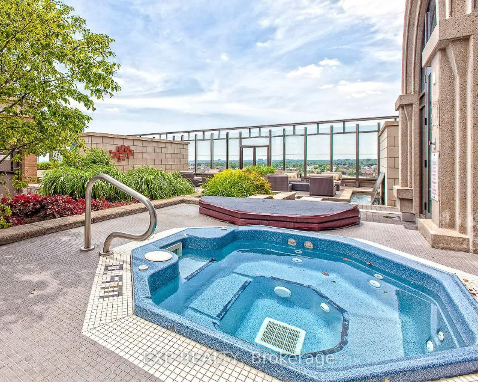 385 Prince Of Wales Drive, Unit 1011 thumbnail 37