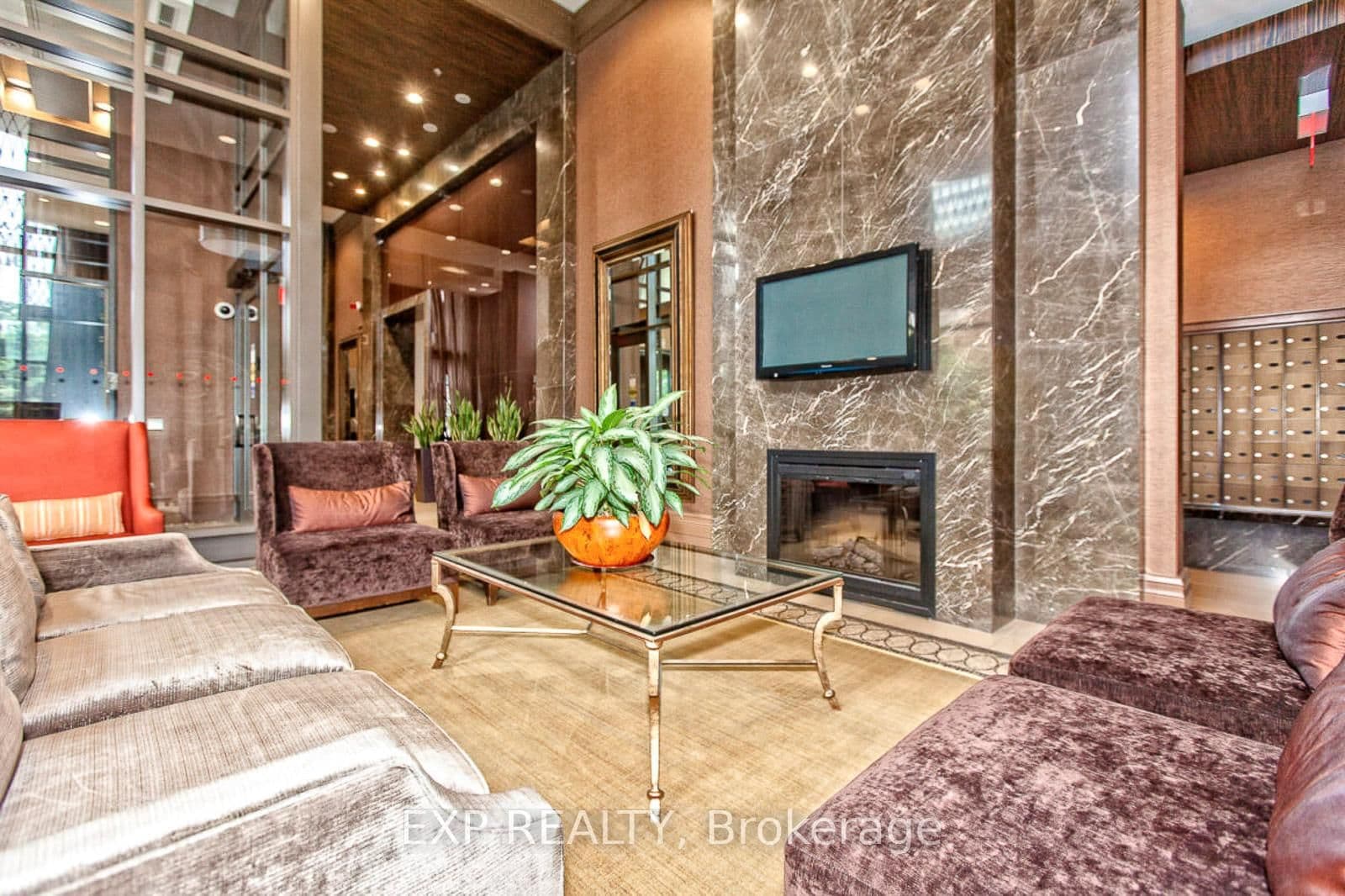 385 Prince Of Wales Drive, Unit 1011 thumbnail 5