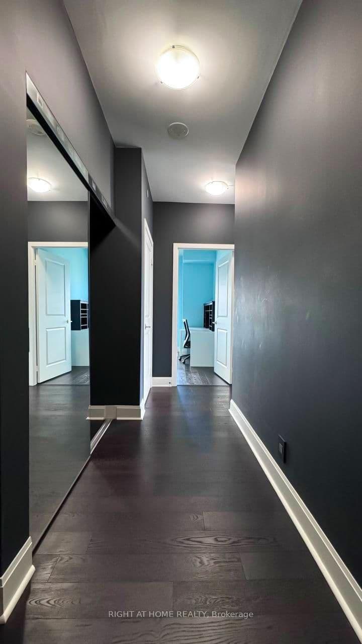 33 Shore Breeze Drive, Unit 2809 thumbnail 4