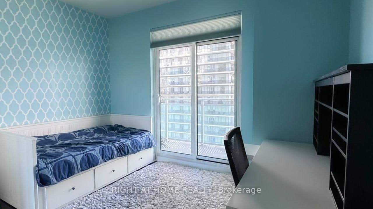 33 Shore Breeze Drive, Unit 2809 thumbnail 9