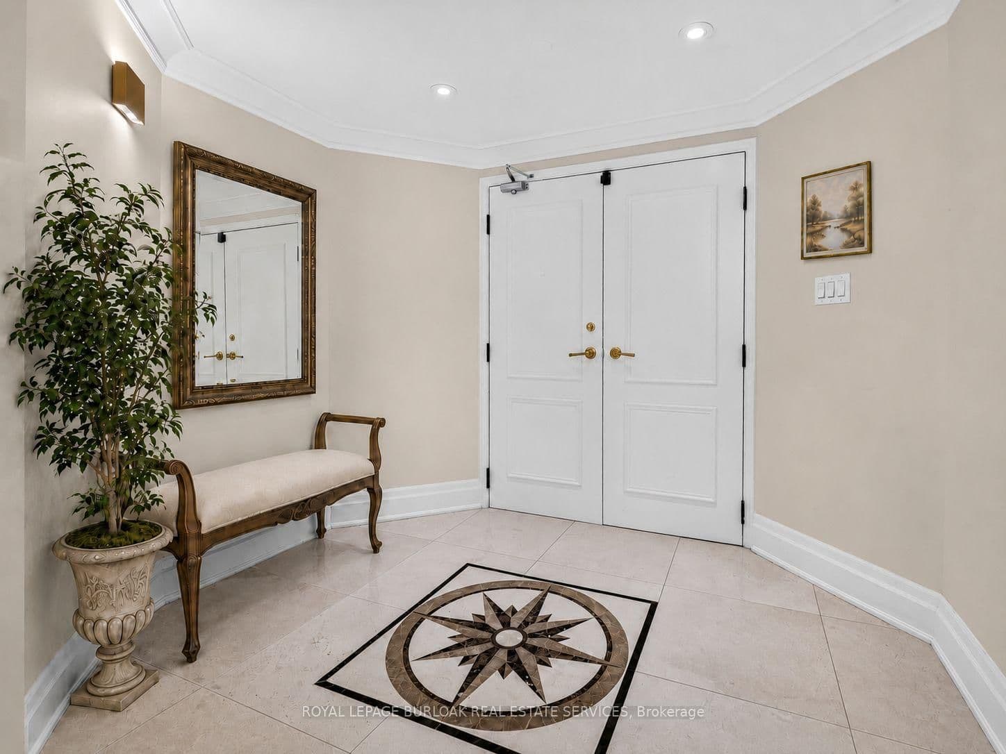 2045 Lake Shore Boulevard W, Unit 2901 thumbnail 4