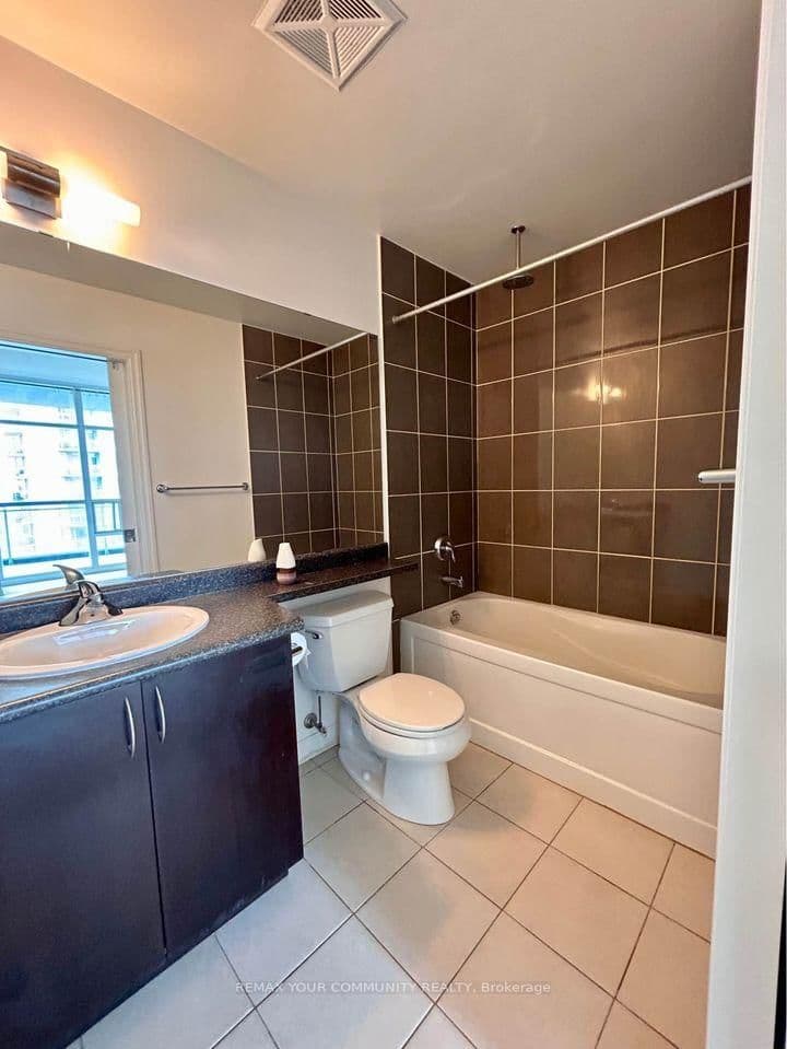 223 Webb Drive, Unit 2511 thumbnail 11