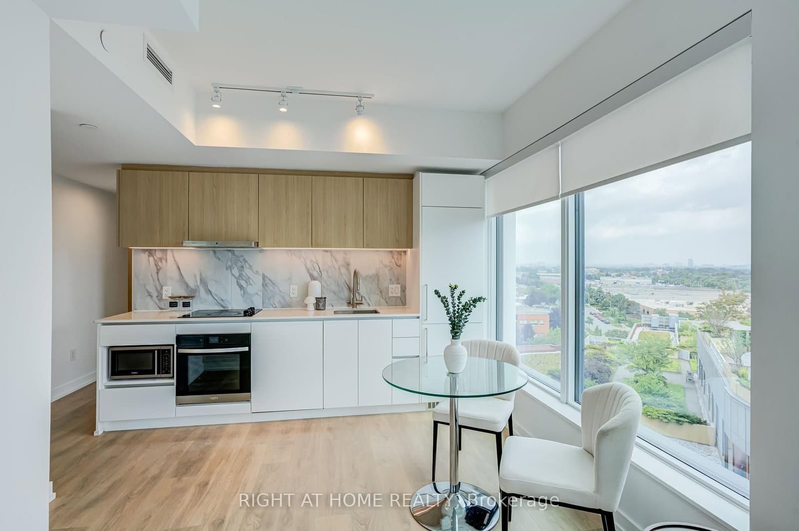 1100 Sheppard Avenue W, Unit 908 thumbnail 11