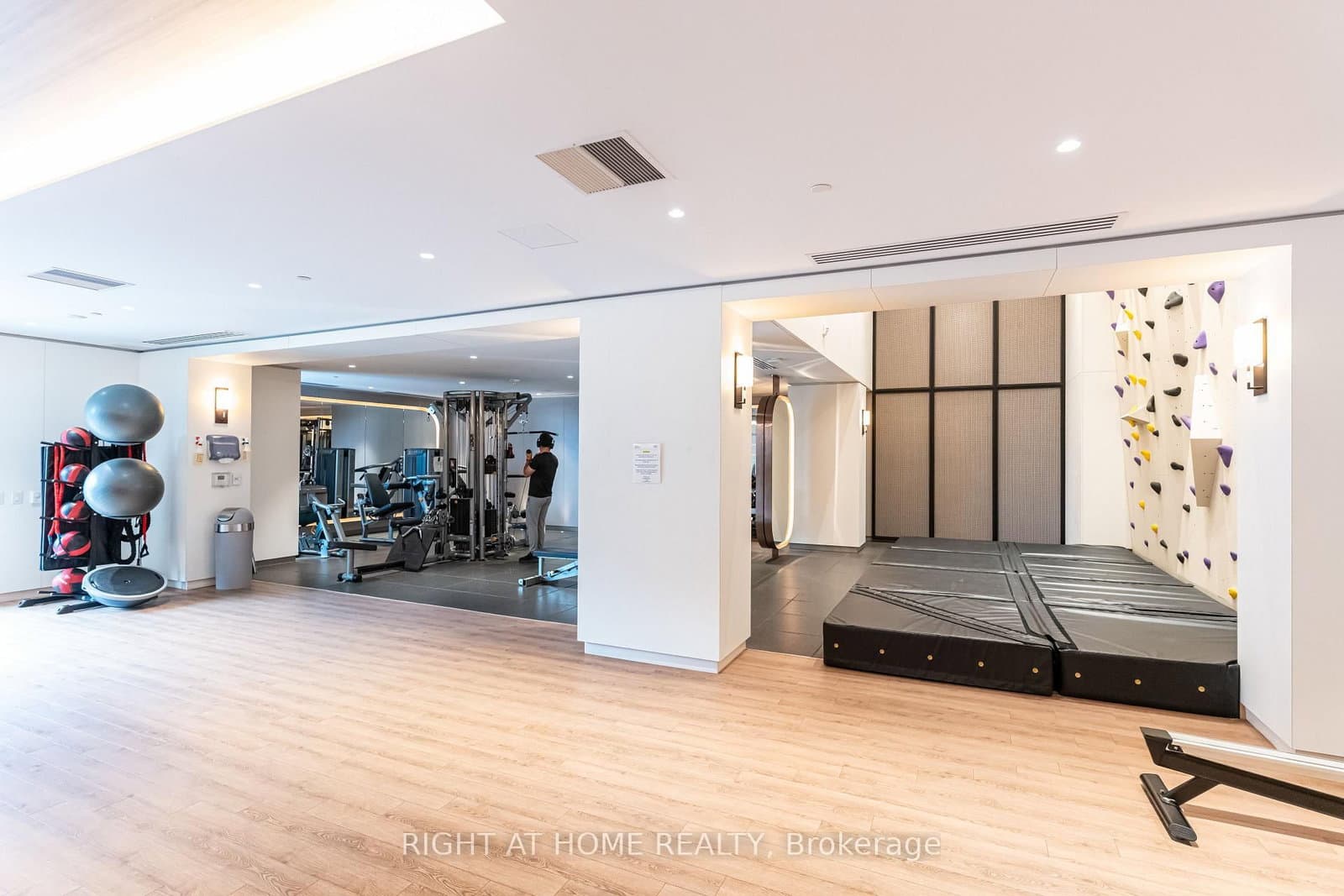 1100 Sheppard Avenue W, Unit 908 thumbnail 37