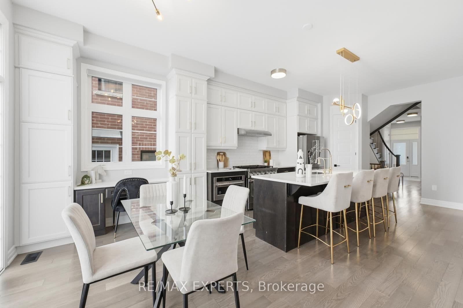 1296 Aymond Crescent W thumbnail 11