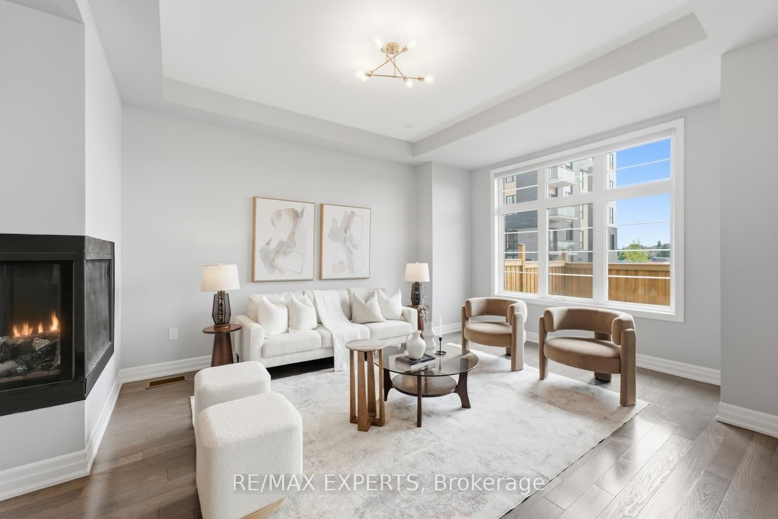 1296 Aymond Crescent W thumbnail 22