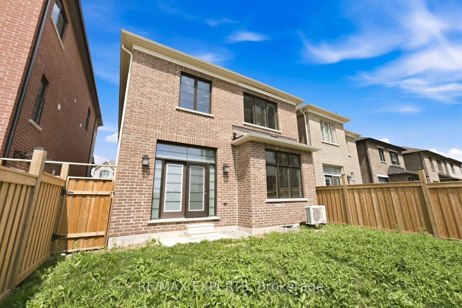 1296 Aymond Crescent W thumbnail 41