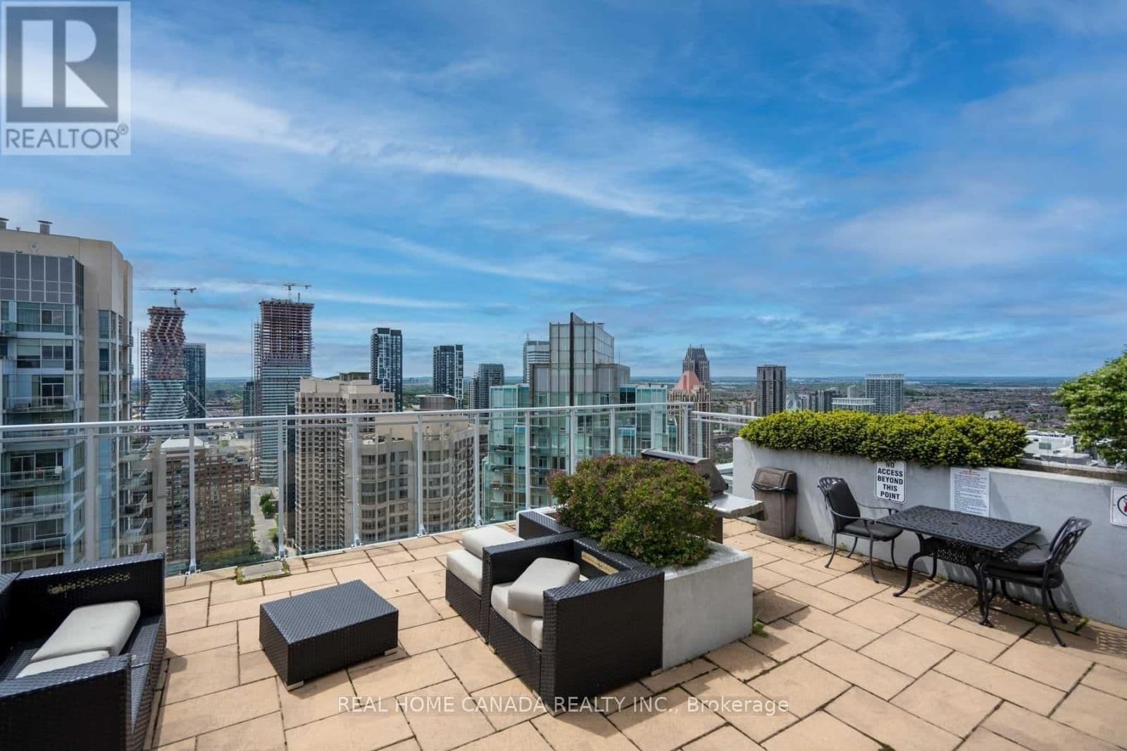 223 Webb Drive, Unit 1702 thumbnail 18
