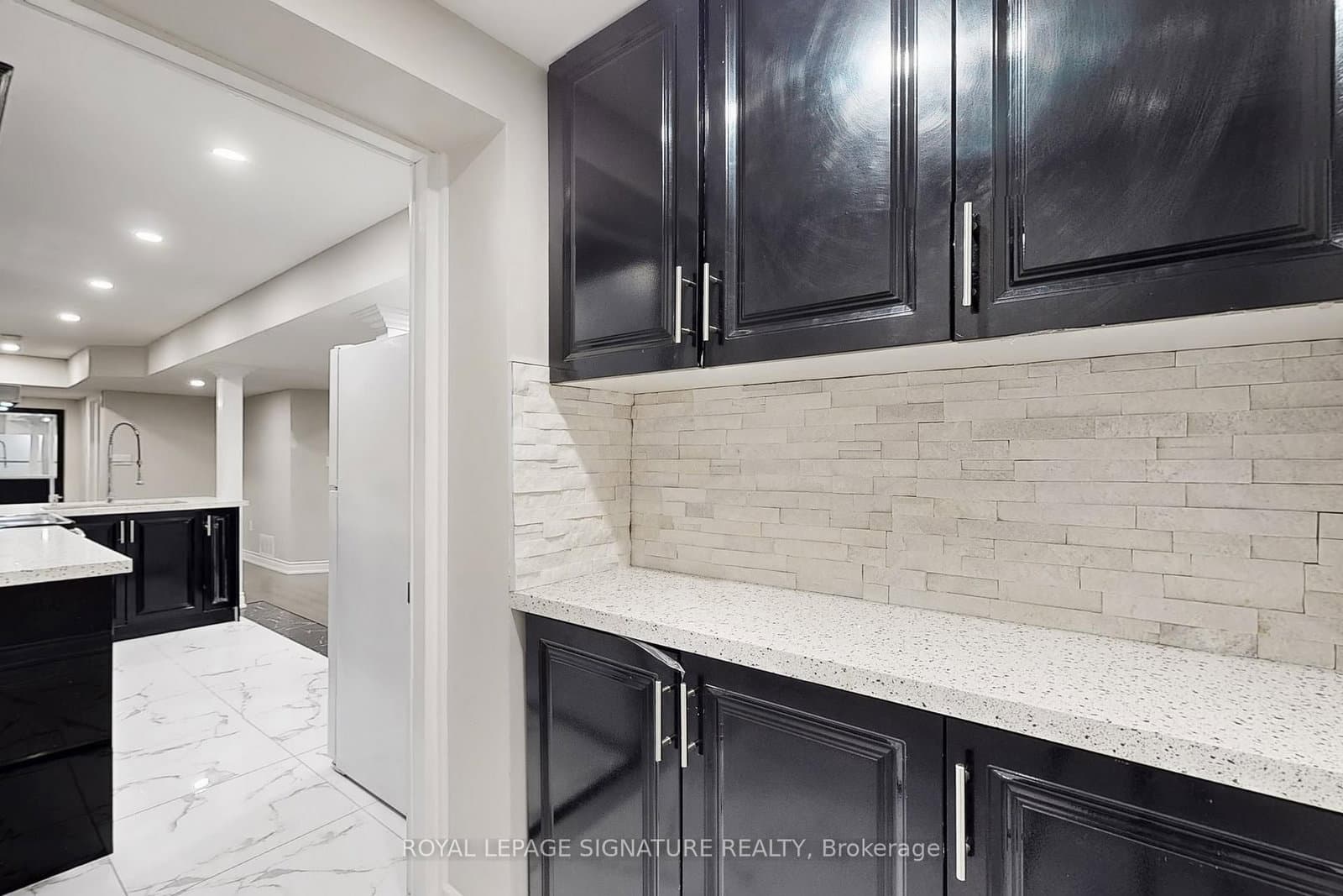 38 Havanna Crescent, Unit Basement thumbnail 10