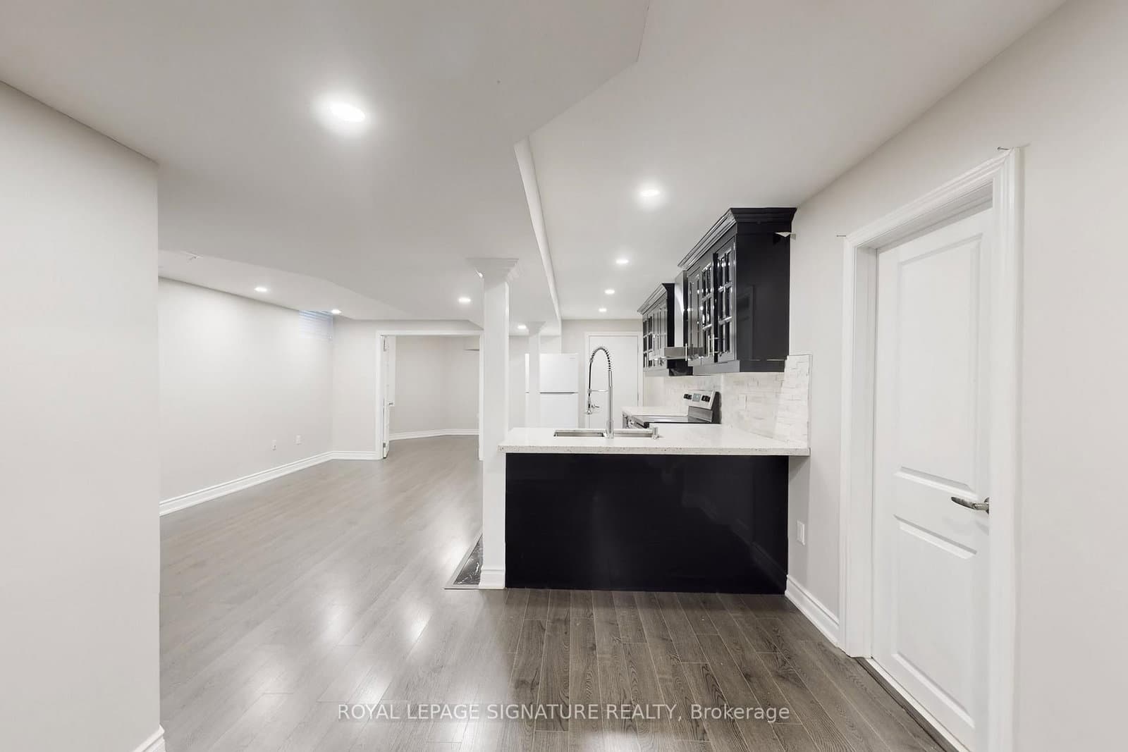 38 Havanna Crescent, Unit Basement thumbnail 11