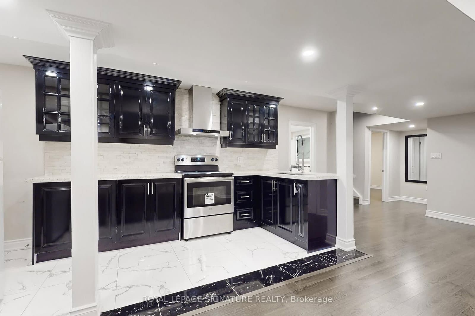 38 Havanna Crescent, Unit Basement thumbnail 4