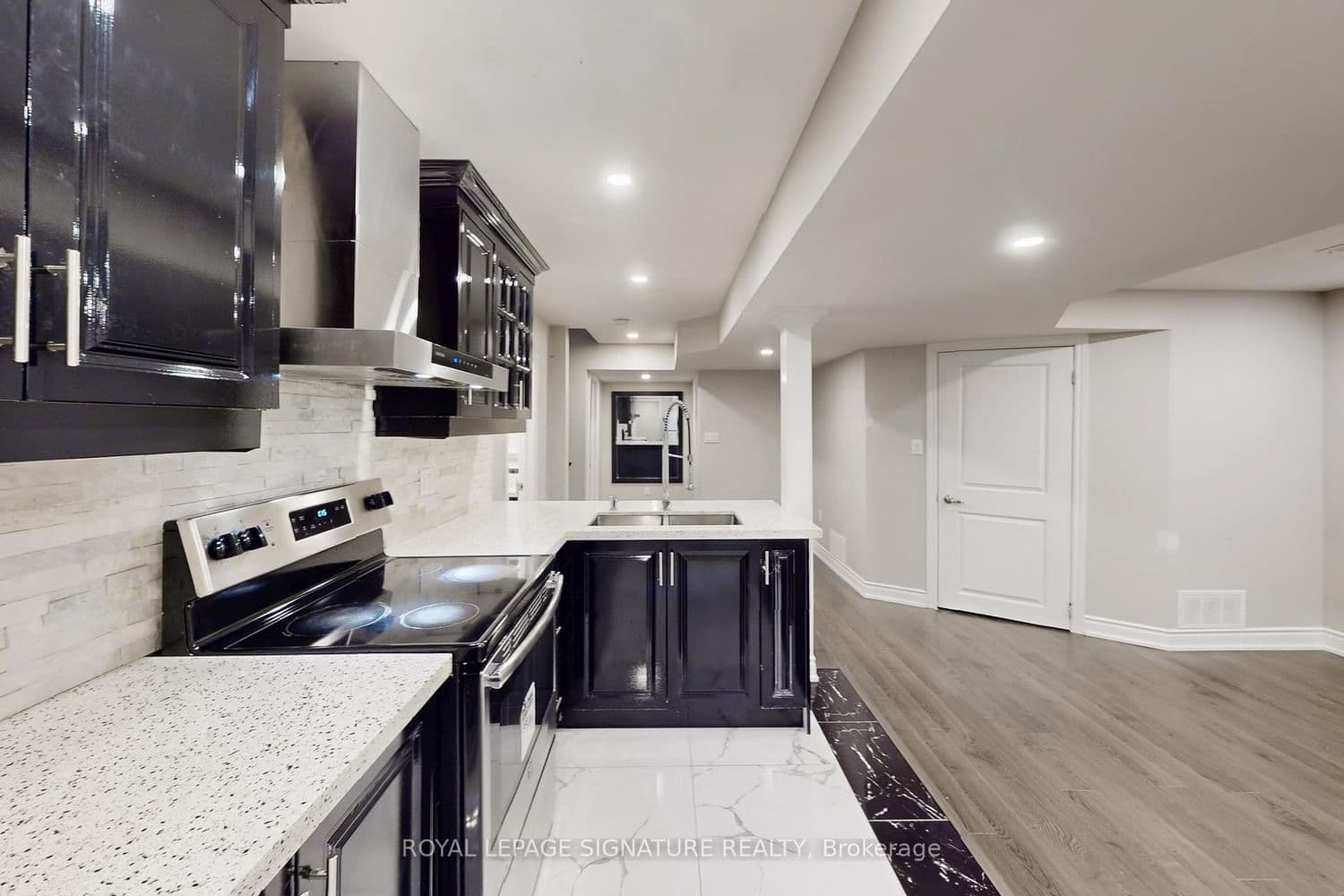 38 Havanna Crescent, Unit Basement thumbnail 7