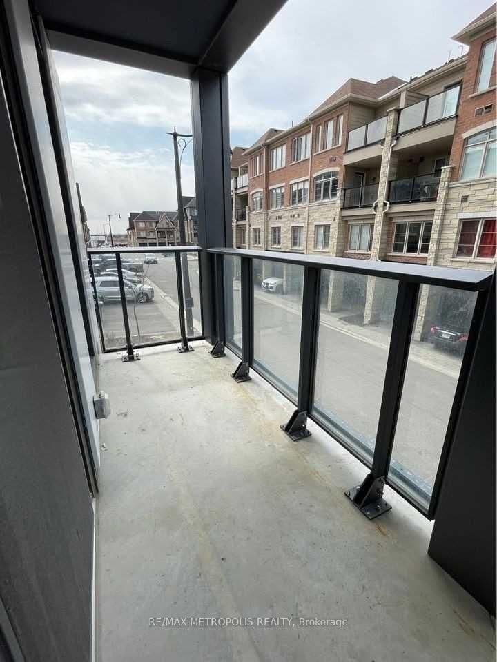 180 Veterans Drive, Unit 209 thumbnail 30