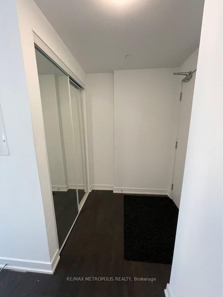 180 Veterans Drive, Unit 209 thumbnail 6