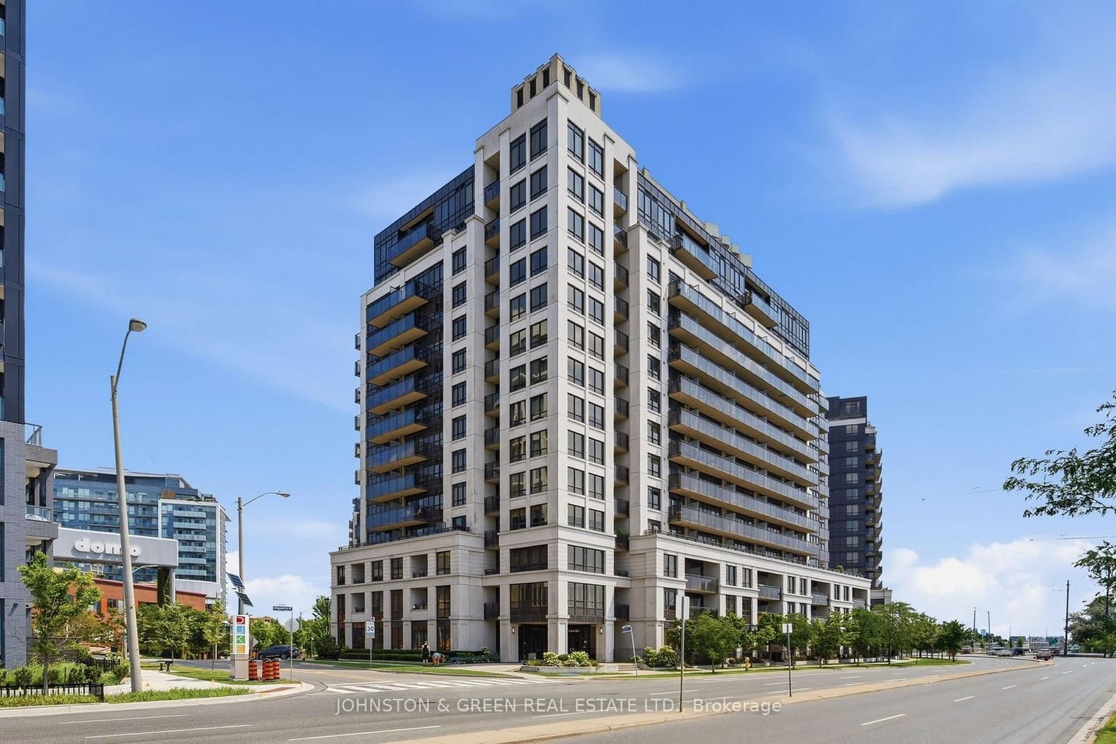 55 De Boers Drive, Unit 318 thumbnail 2