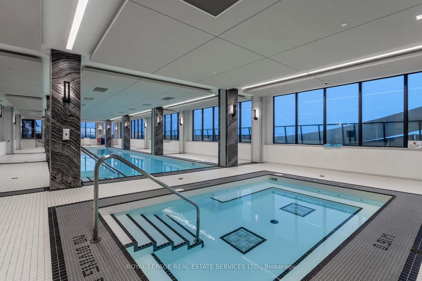 30 Shore Breeze Drive, Unit 2019 thumbnail 23