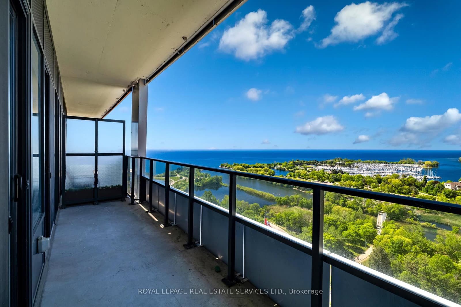 30 Shore Breeze Drive, Unit 2019 thumbnail 6