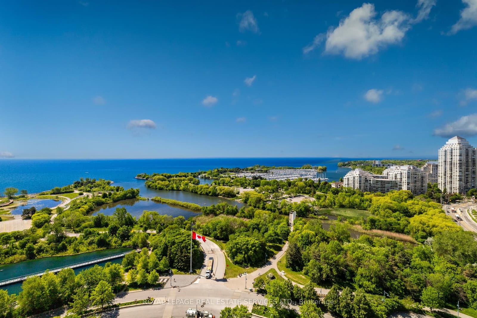 30 Shore Breeze Drive, Unit 2019 thumbnail 8