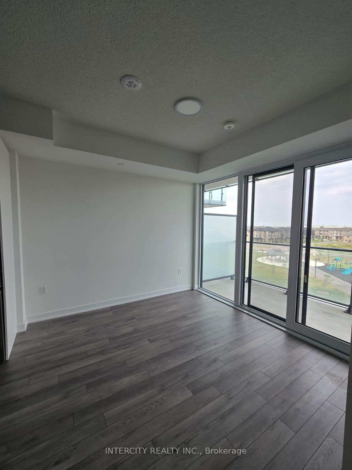 15 Skyridge Drive, Unit 324 thumbnail 10