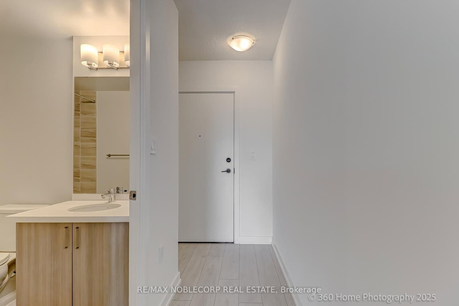 556 Marlee Avenue, Unit 508 thumbnail 13