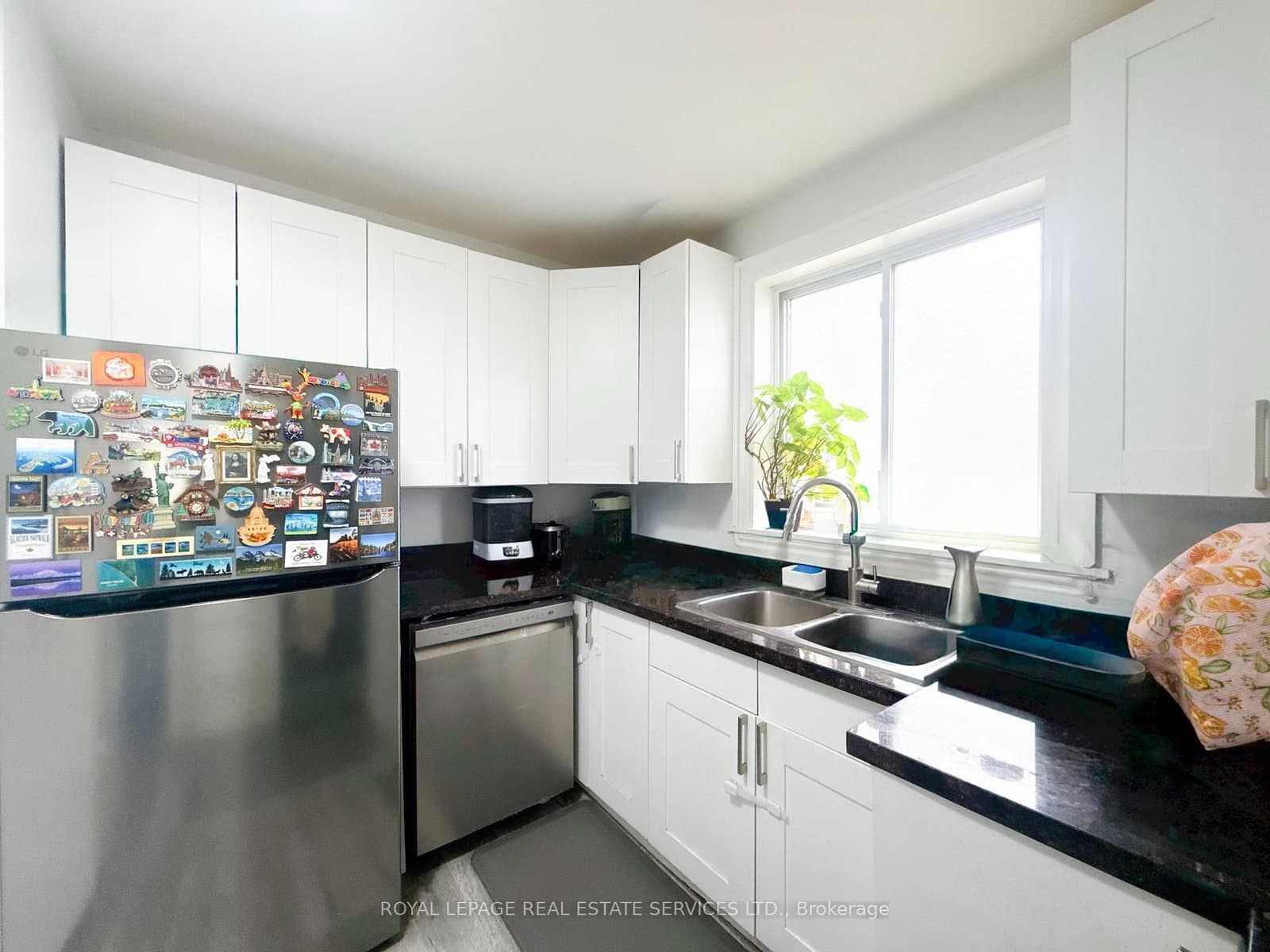 290 The East Mall, Unit Main thumbnail 13