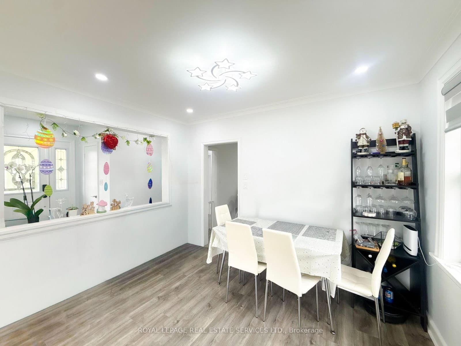 290 The East Mall, Unit Main thumbnail 5