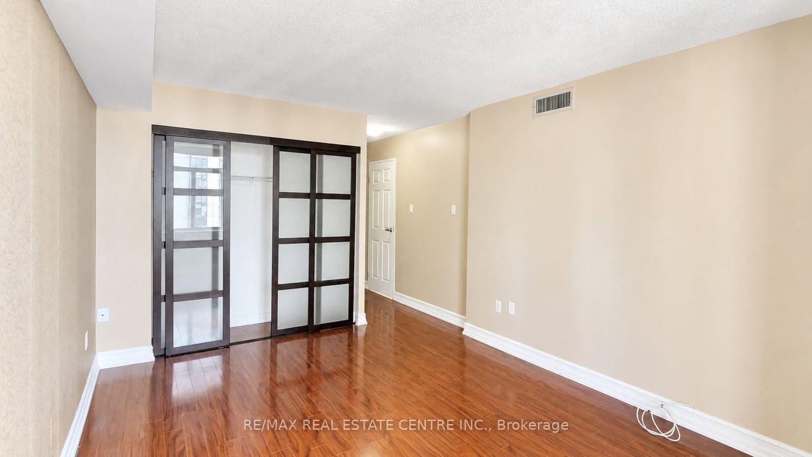 300 Webb Drive, Unit 1515 thumbnail 19